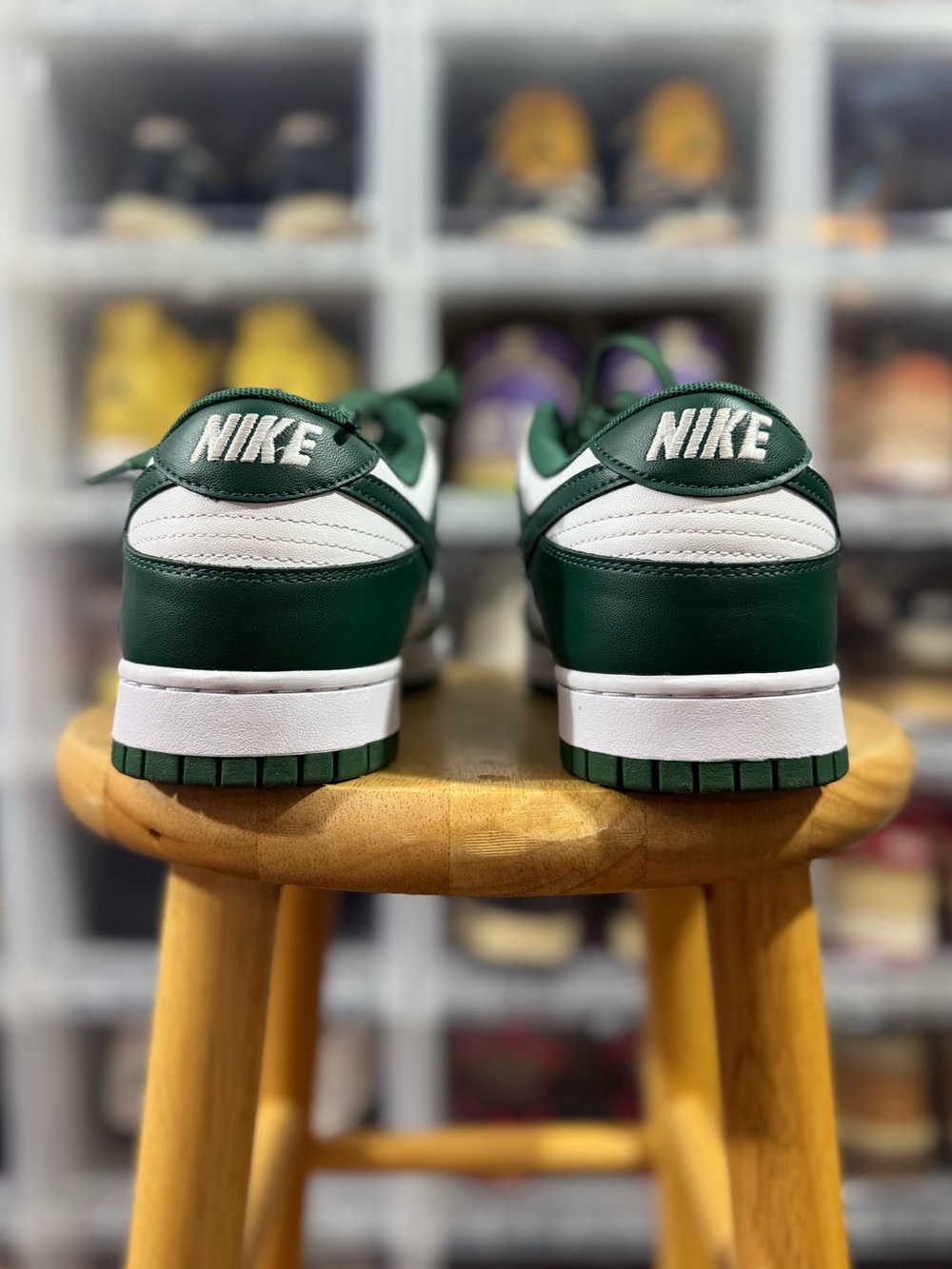 Nike Dunk Low ‘Michigan State’ - Picture 2 of 5